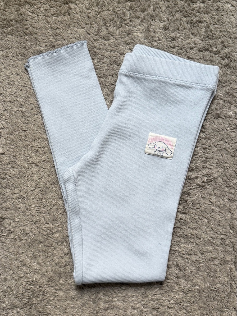 H&M Pale Blue Sanrio Cinnamoroll Girls Leggings with Cute Patch Size 8 Fits 6-7
